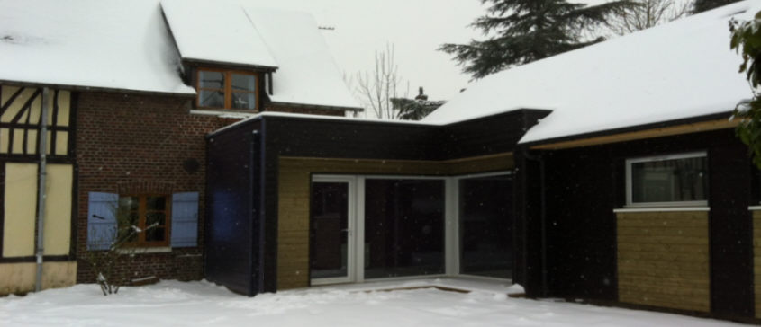 Construction contemporaine dans la région de Rouen